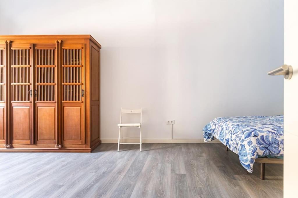 120 Sqm Loft-Style Apartment Beach Royal Marina Valência Exterior foto